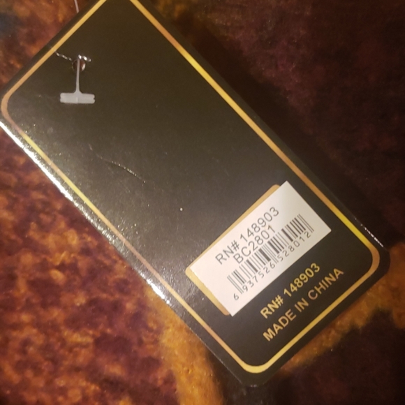 Very large, very warm shall - Picture 2 of 3